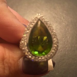 NWT sterling silver band, faux emerald surround with diamond clusters